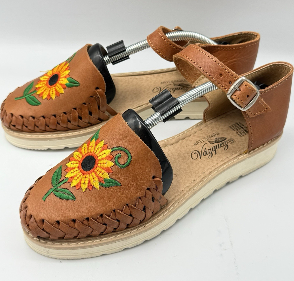 Artesanias Vazquez Leather Embroidered Sandals Shoes 8 US 25 MEX Sunflower Boho